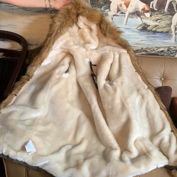 Jacket - Picture 5 of 9